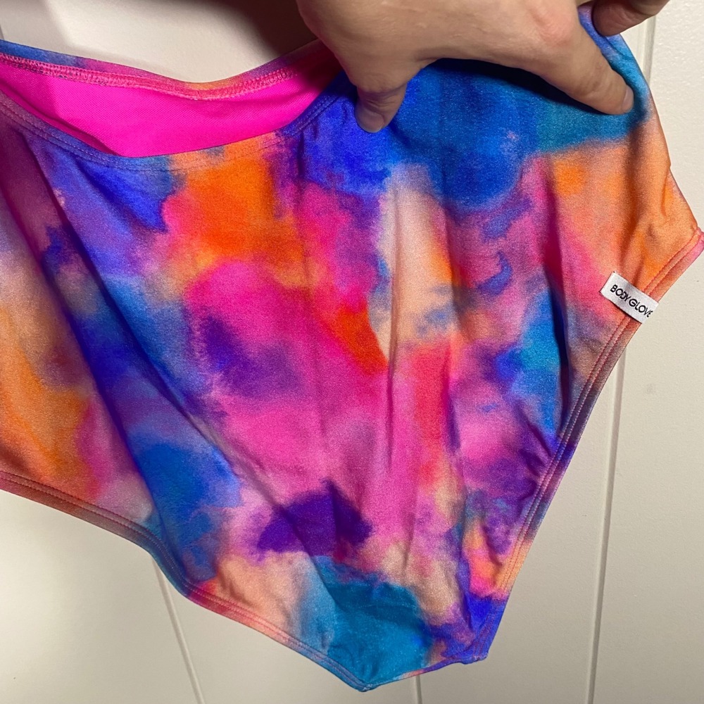 NWT‎ Body Glove Eli One Piece Swimsuit XL Multi Watercolor Tie Dye Cutout - Picture 11 of 12